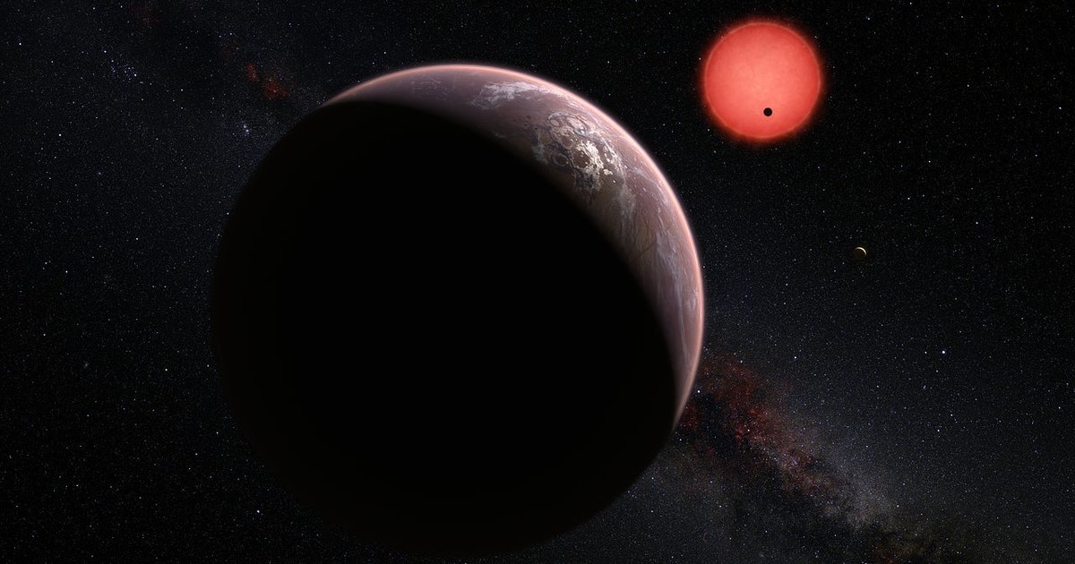 LOOK! Webb data reveals stunning images of potentially habitable star system