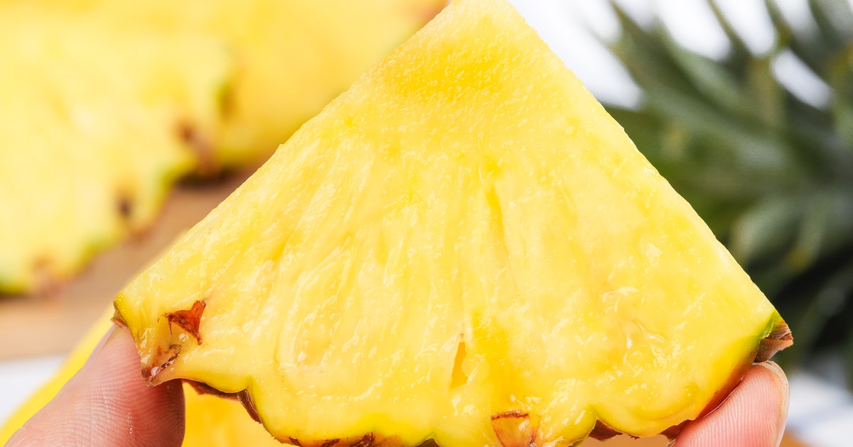 Why does eating pineapple hurt? A food scientist explains the chemistry