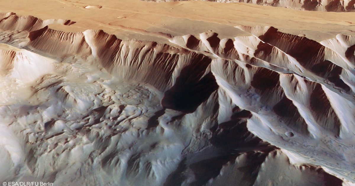 Mars Express: New images reveal the depths of the red planet's largest canyon
