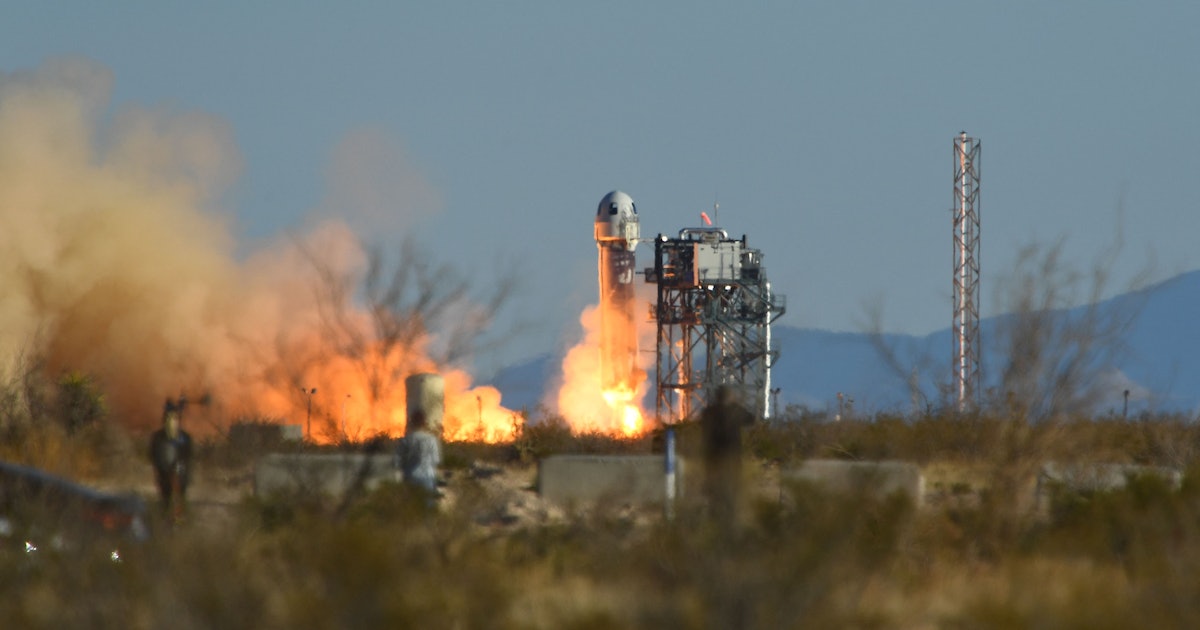 Blue Origin rocket fails and more: Understand the world through 9 images
