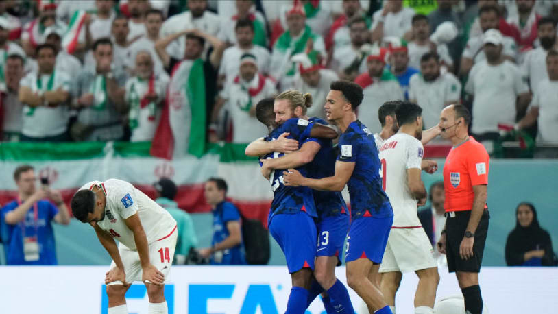 U.S. beats Iran 1-0 to advance to World Cup knockout round