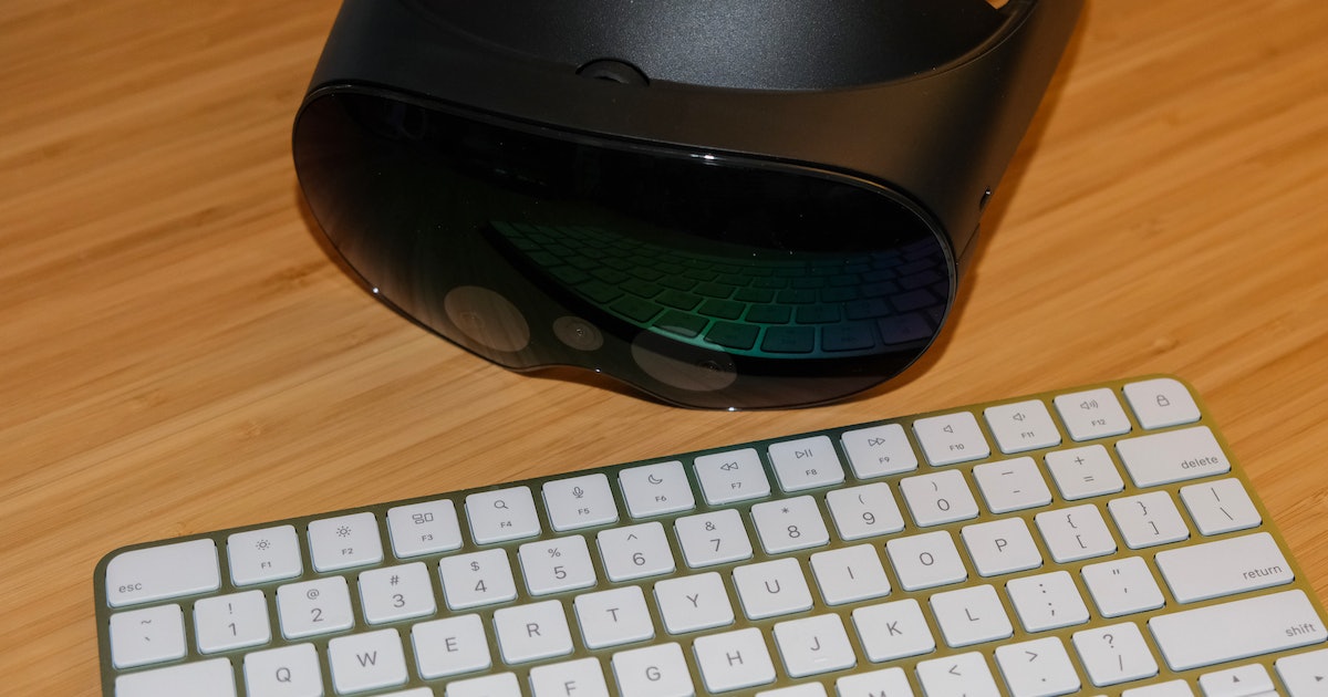 How to use a real keyboard inside VR on the Quest Pro