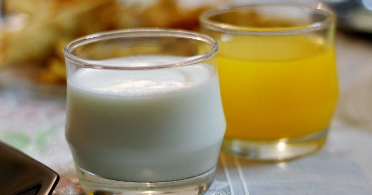 Will milk and orange juice curdle and make you sick? Here’s the truth about the breakfast combo