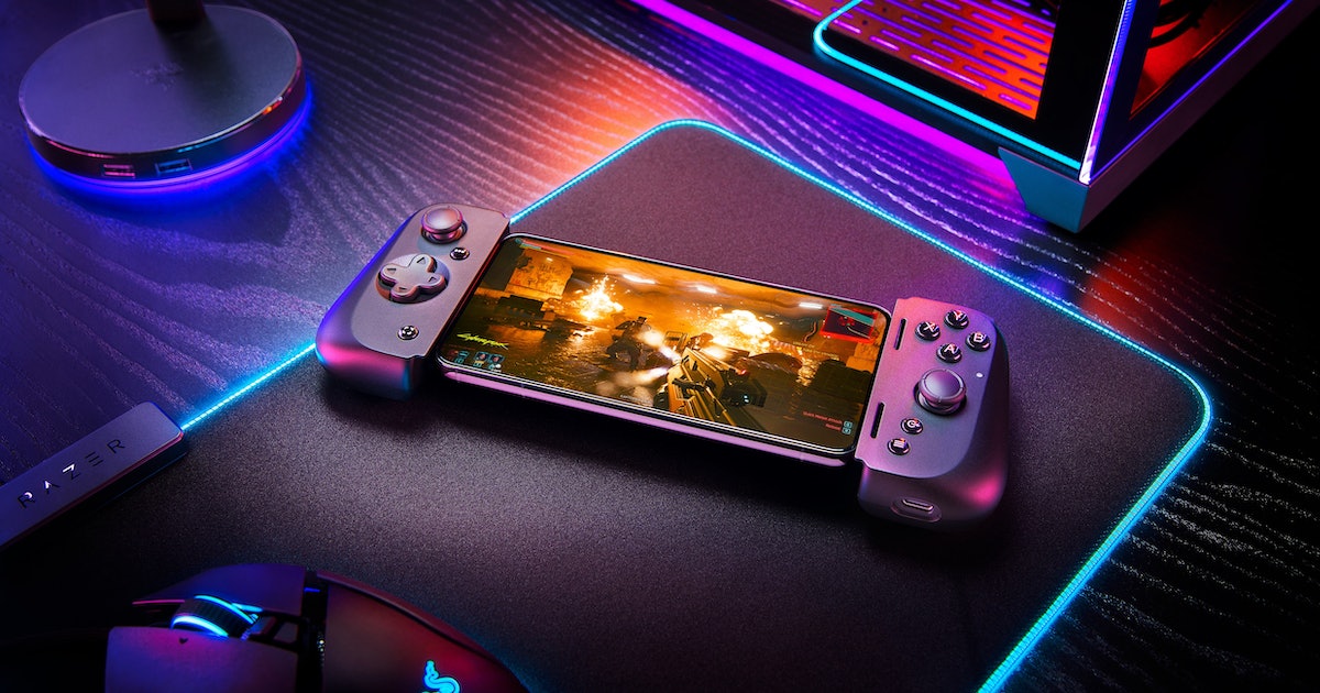 Razer upgrades its Kishi V2 controller to make touchscreen mobile games less of a chore