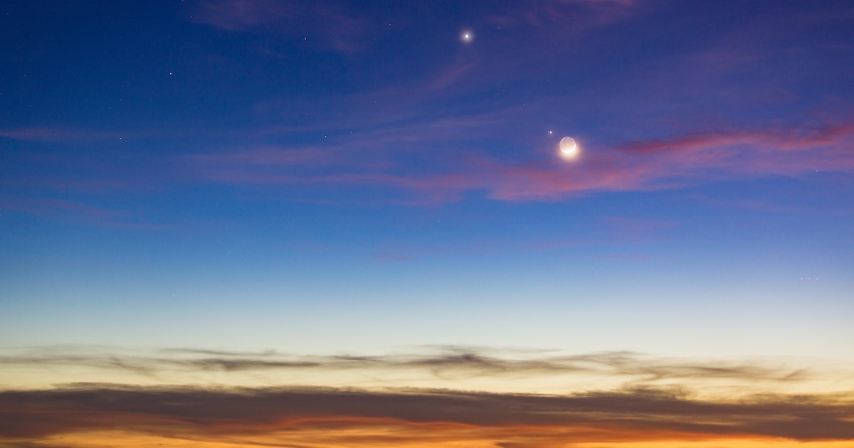 Look Up! Venus and Jupiter Are Lining Up for an Amazing Optical Illusion