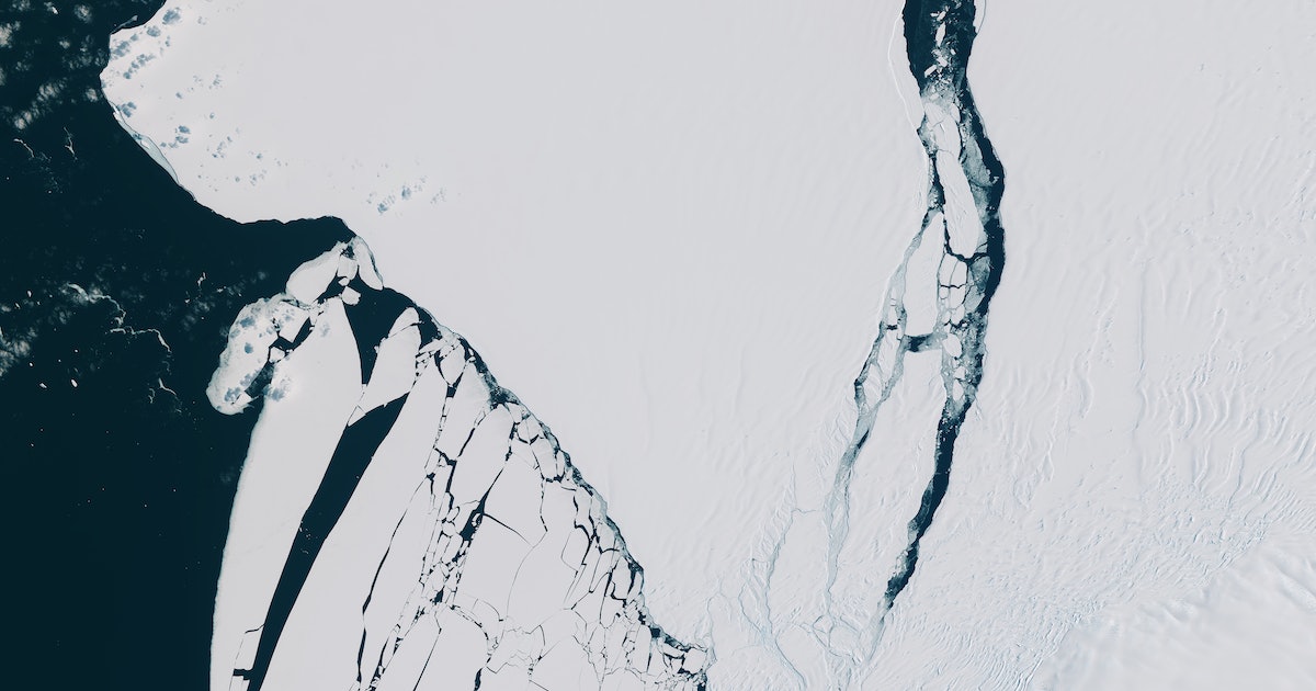 Look: An Iceberg Twice the Size of NYC Just Broke Off Antarctica