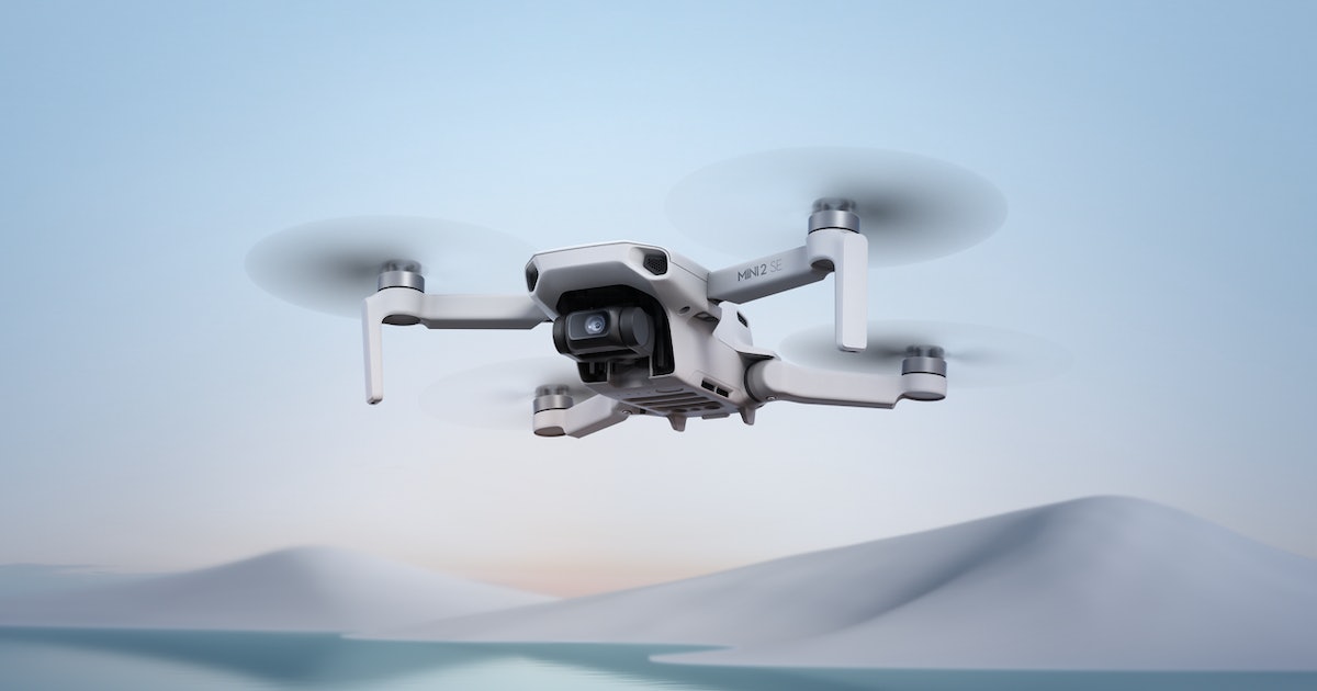 DJI’s Mini 2 SE Makes Buying a Beginner Drone Less Expensive