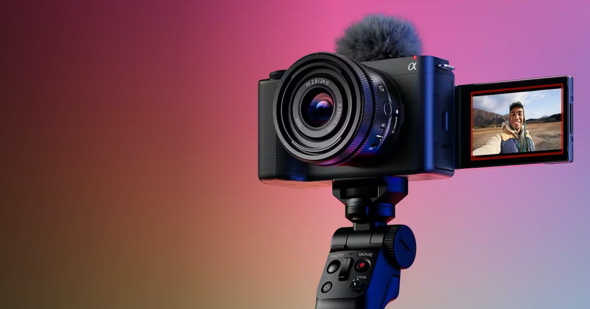 Sony’s ZV-E1 Full-Frame Camera Uses AI to Make Vlogging Easy