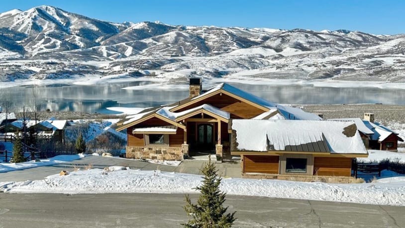 6 breathtaking homes in the mountains