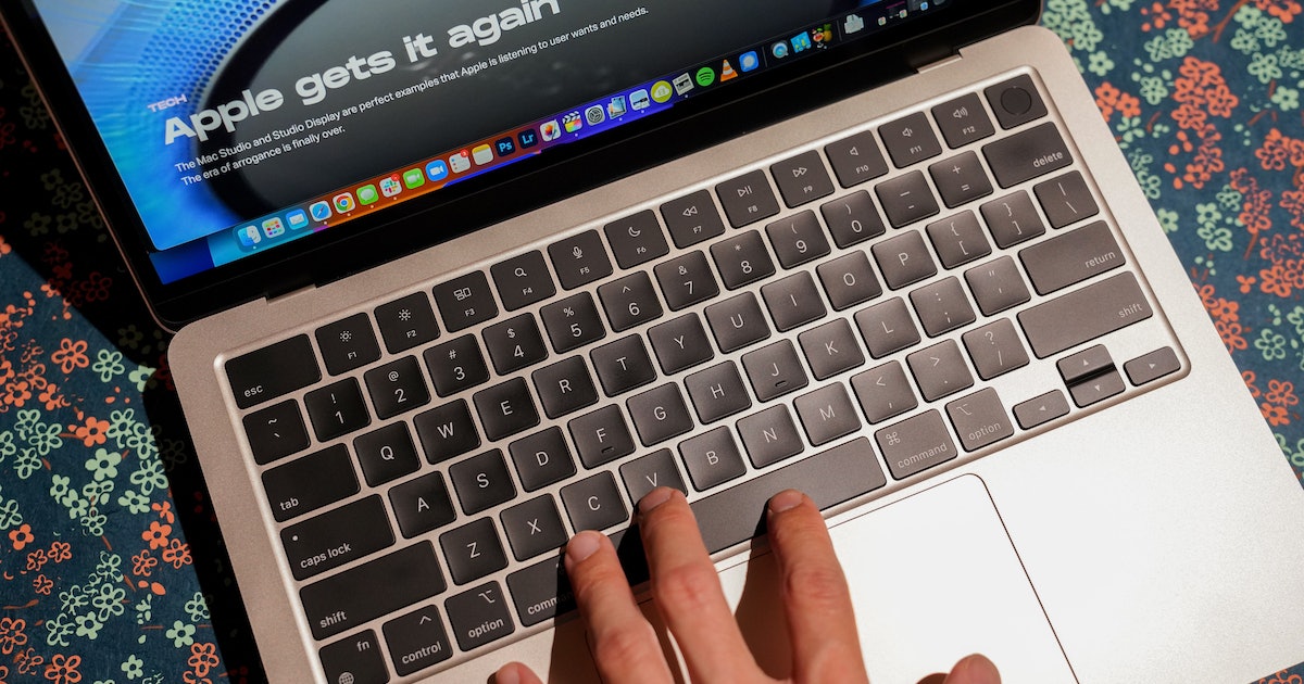 A 15-inch MacBook Air Could Be Apple’s Most Important Laptop in 2023