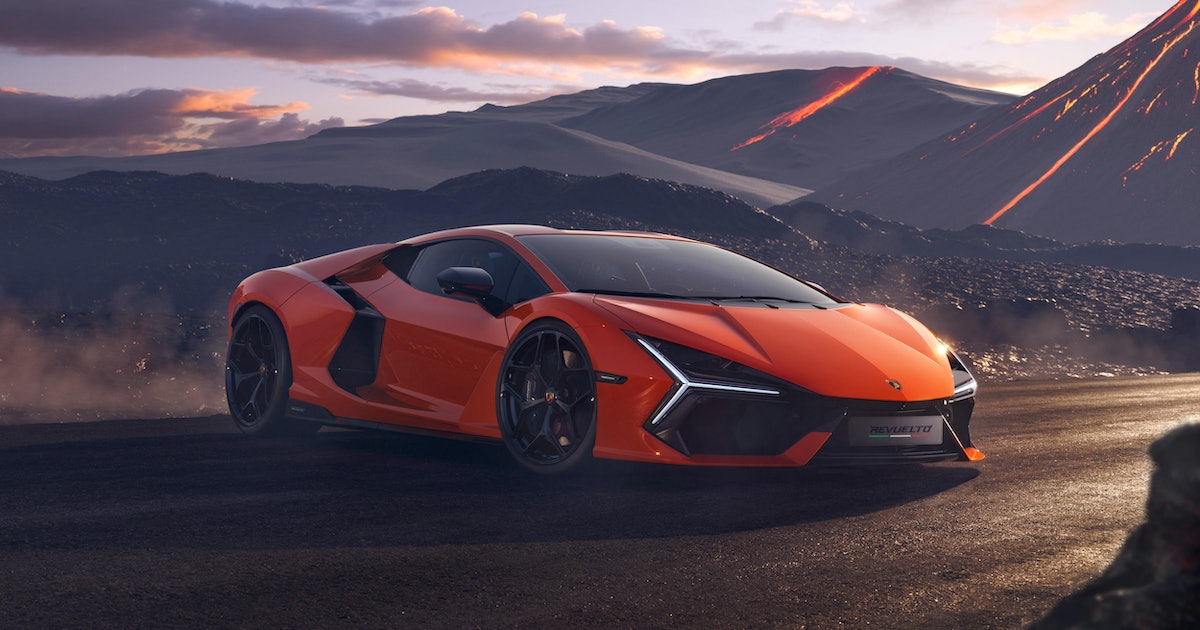 Lamborghini’s New Supercar Brings Hype to Hybrid EVs