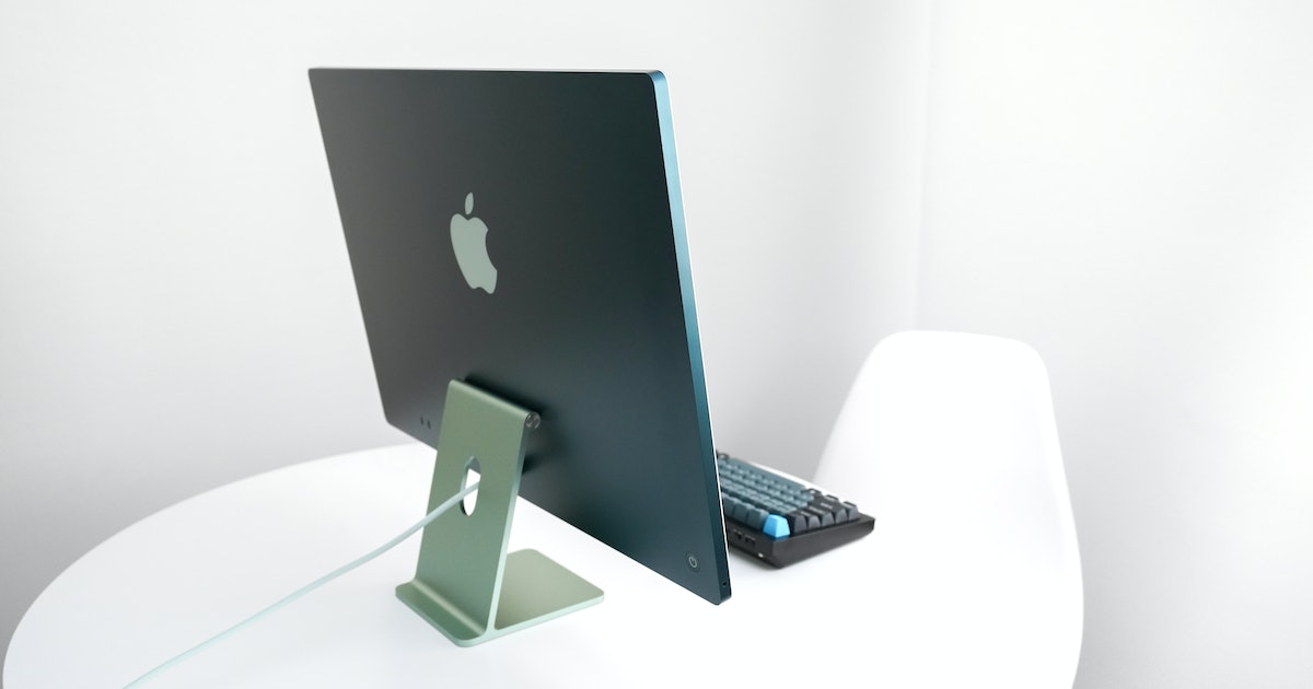 7 Actually Useful Accessories Every M1 iMac Owner Needs