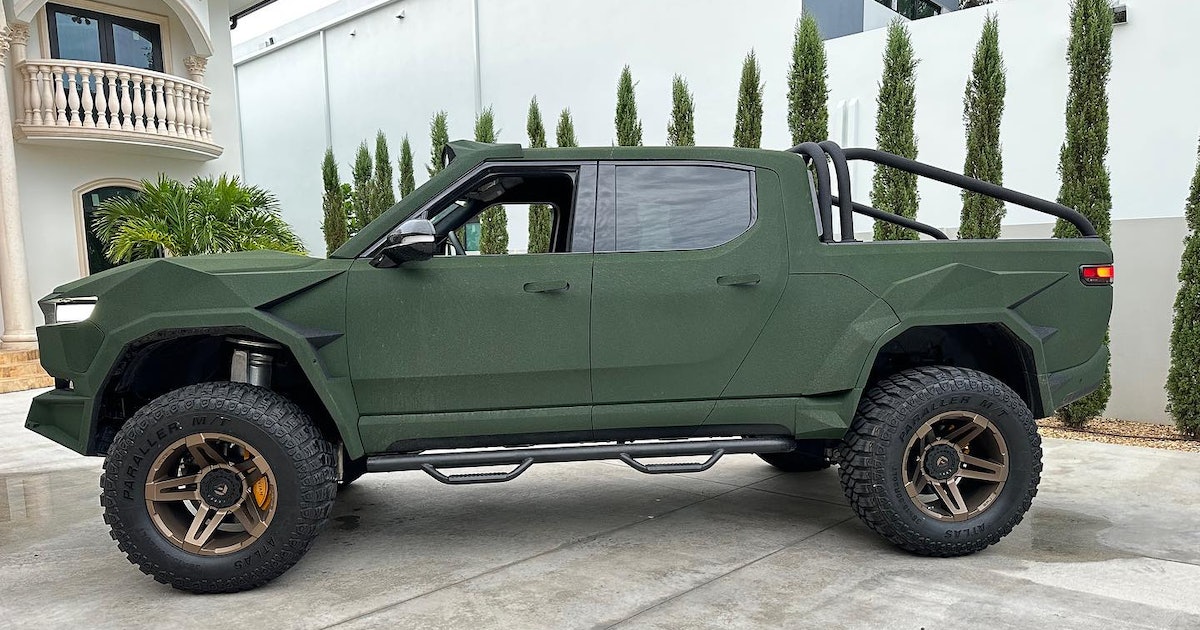This Modded Rivian R1T EV Looks Like a Real-Life Halo Warthog