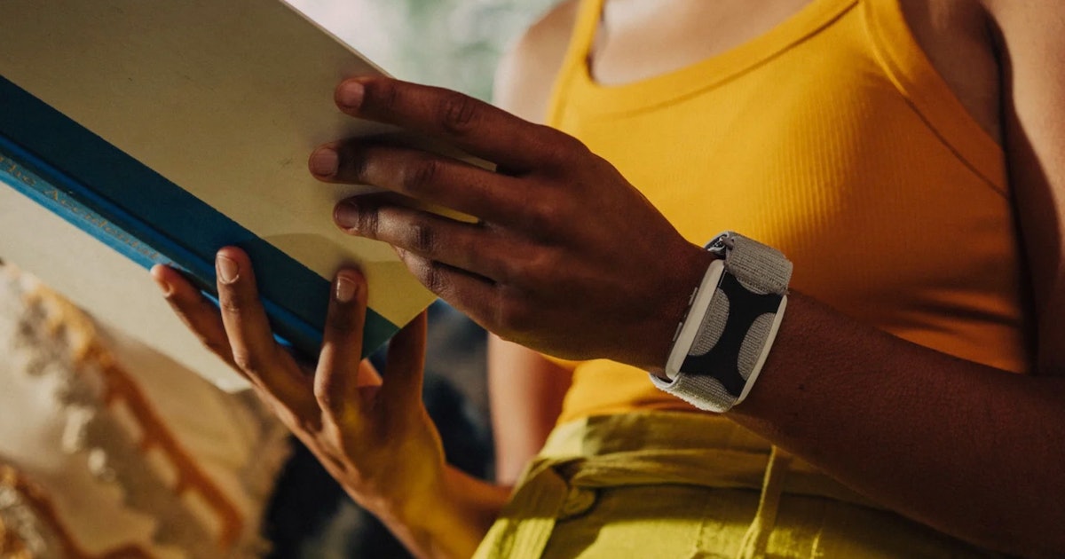 This Wearable Device Is Clinically Proven To Reduce Stress — & It’s On Sale Right Now