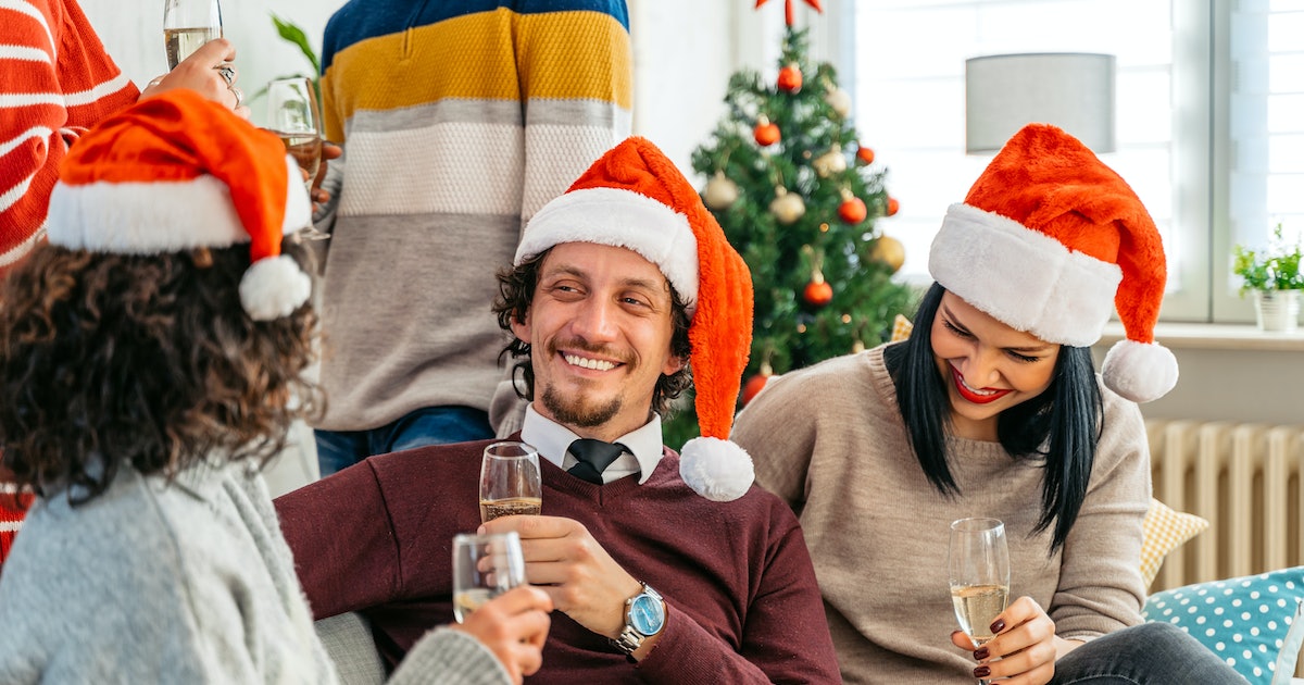 What A Week of Holiday Drinking Does To Your Gut Health