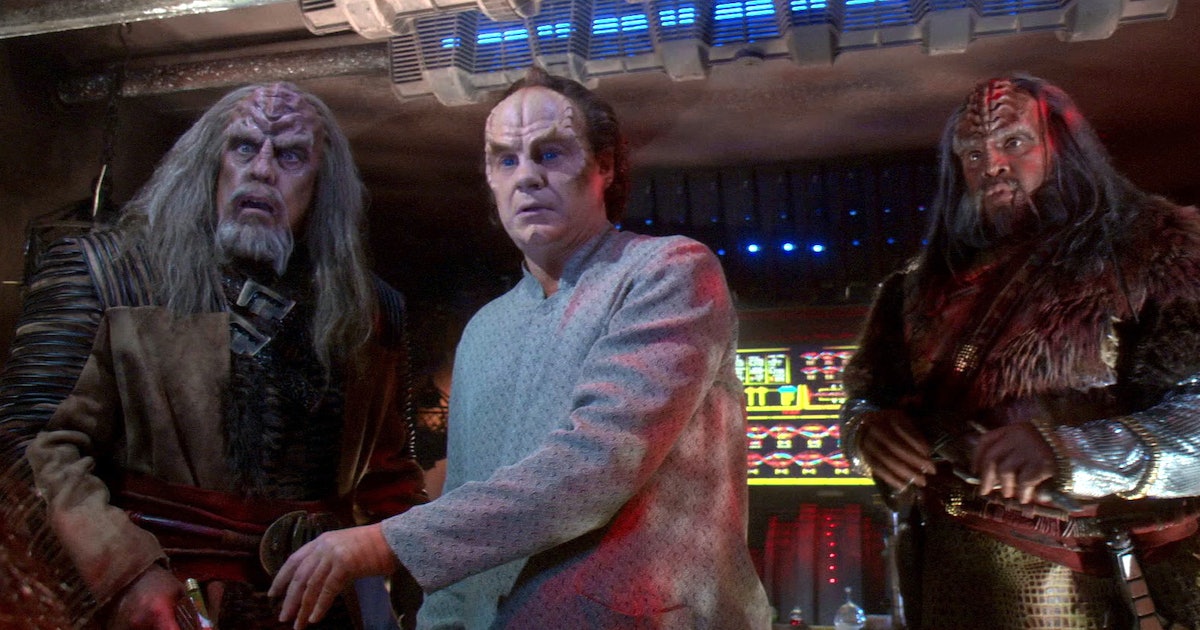 23 Years Later, Star Trek’s Most Polarizing Show Didn’t Break Canon As Much as Fans Think