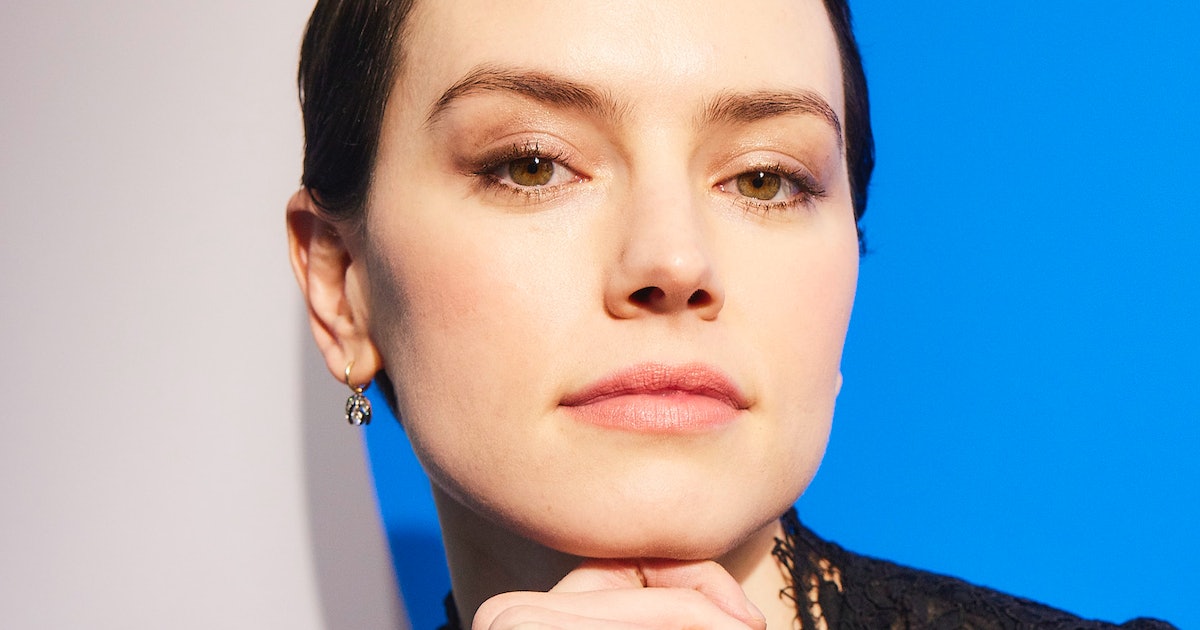 Daisy Ridley Reveals the Terrifying Advice J.J. Abrams Gave Her For Star Wars