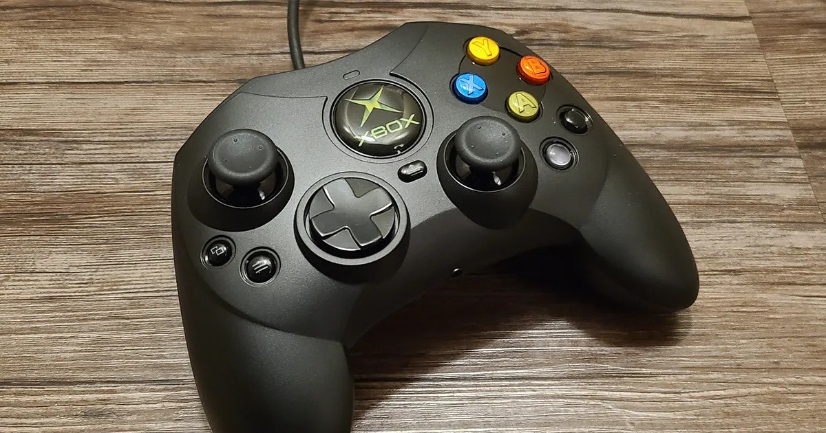 Hyperkin’s Remake of the Original Xbox Controller Comes Drift-Proof Joysticks