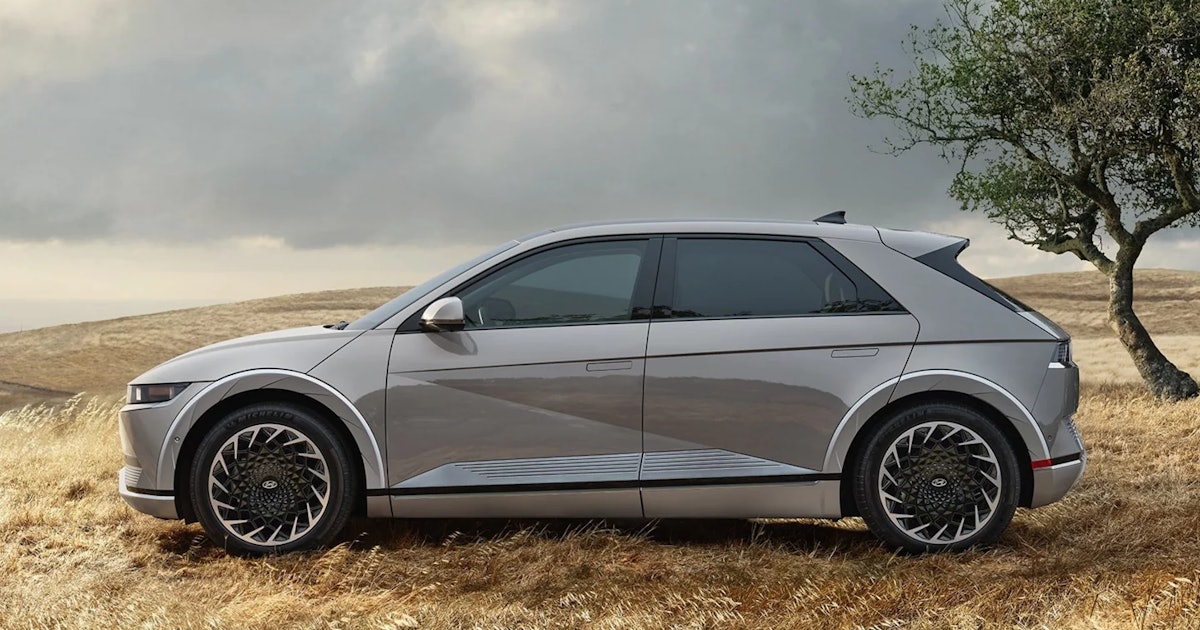 Hyundai’s 2025 Ioniq 5 Has a Larger 84 kWh Battery That Extends the EV’s Range
